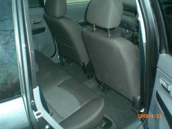 2005 Mazda Demio Pics