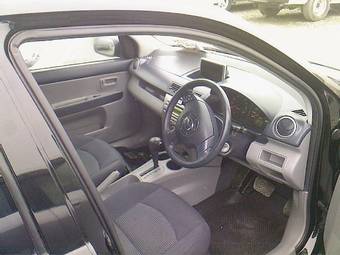 2005 Mazda Demio Wallpapers