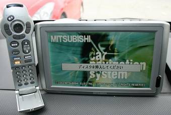 2005 Mazda Demio Images