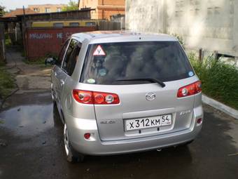 2005 Mazda Demio Pictures