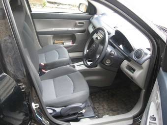 2005 Mazda Demio Pictures
