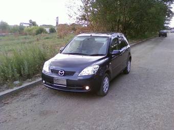 2005 Mazda Demio Pics