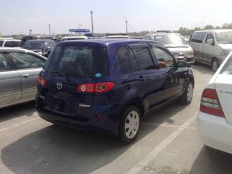 2005 Mazda Demio Photos