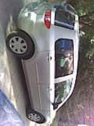 2005 Mazda Demio Pictures