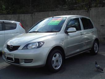 2005 Mazda Demio Pictures