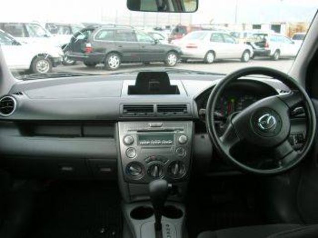 2006 Mazda Demio