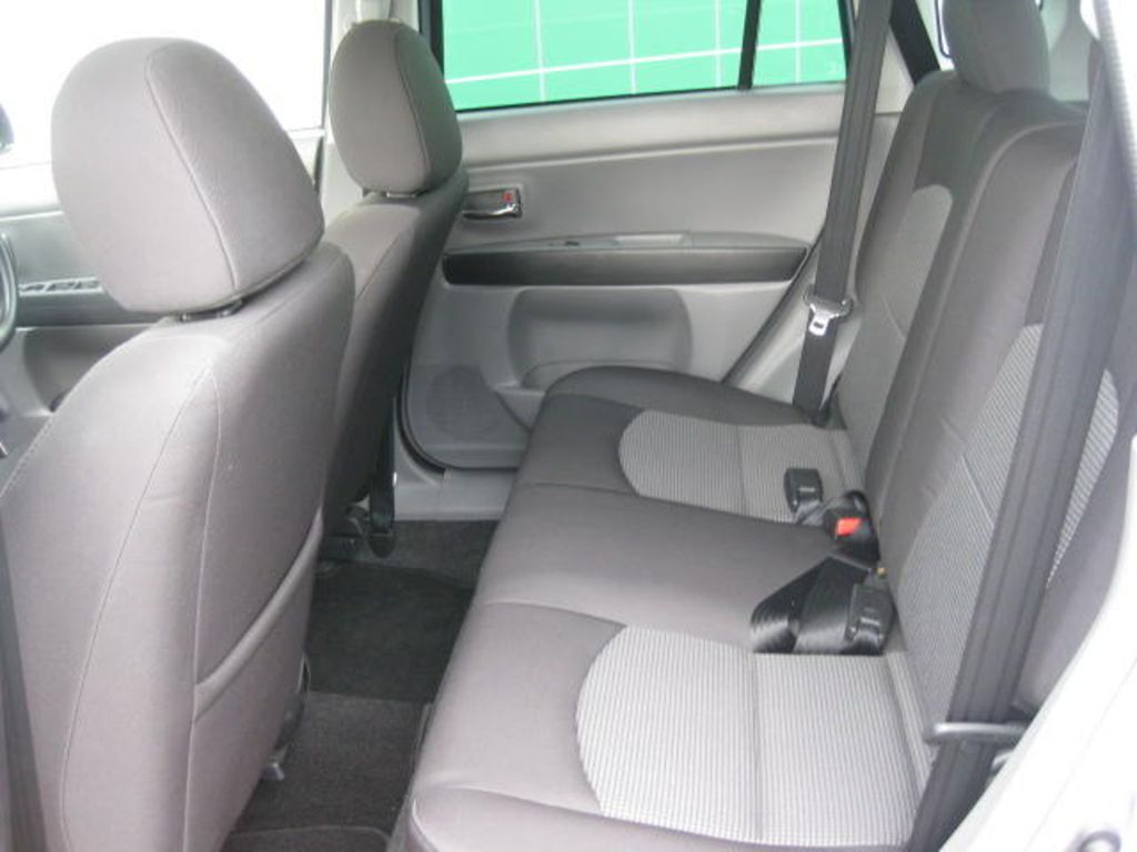 2006 Mazda Demio