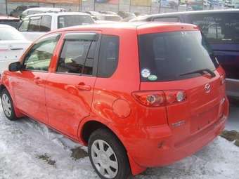 2006 Mazda Demio Photos