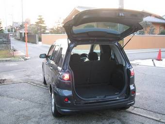 2006 Mazda Demio Images