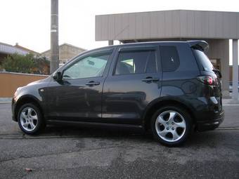 2006 Mazda Demio Pictures