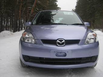 2006 Mazda Demio Photos