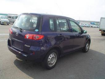 2006 Mazda Demio Photos