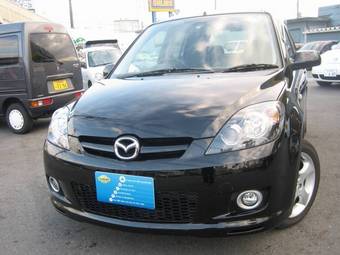 2006 Mazda Demio Photos