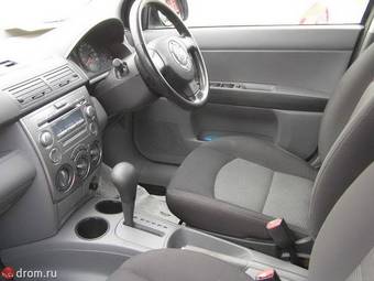 2006 Mazda Demio Pictures