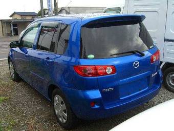 2006 Mazda Demio Pictures