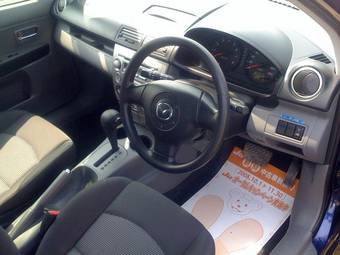 2006 Mazda Demio Pictures