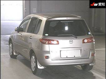 2006 Mazda Demio Photos