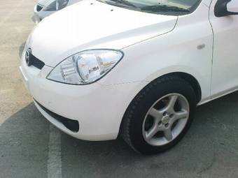 2006 Mazda Demio Pictures