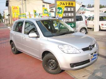 2006 Mazda Demio Pictures