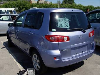 2006 Mazda Demio Photos