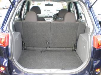 2006 Mazda Demio Pictures