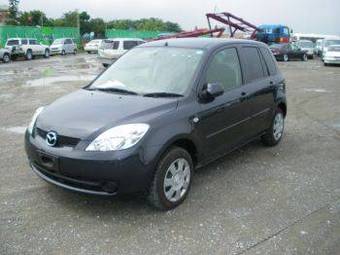 2006 Mazda Demio Pics