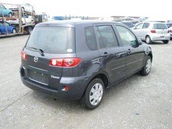 2006 Mazda Demio Pictures