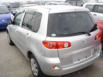 2006 Mazda Demio Pictures