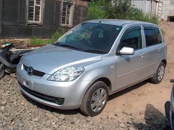 2006 Mazda Demio Photos