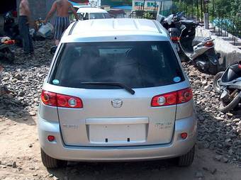 2006 Mazda Demio Pictures