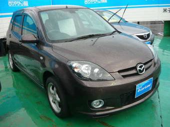 2006 Mazda Demio Pictures