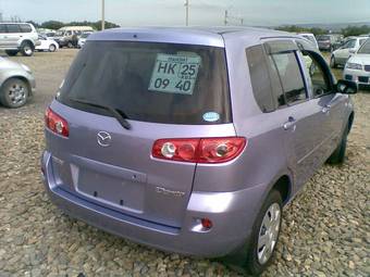 2006 Mazda Demio Pictures