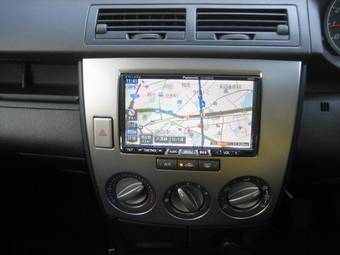 2007 Mazda Demio Pics