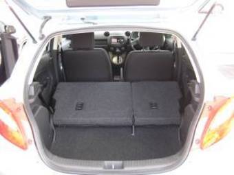 2007 Mazda Demio Wallpapers