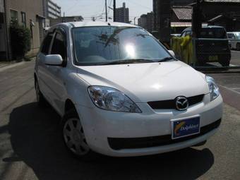 2007 Mazda Demio Pictures