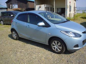 2007 Mazda Demio Photos