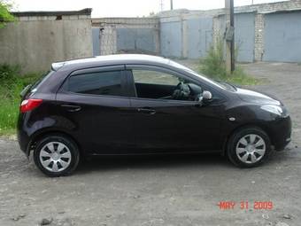 2007 Mazda Demio Photos