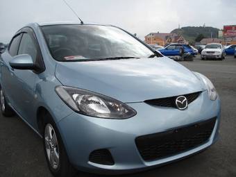 2007 Mazda Demio Pictures