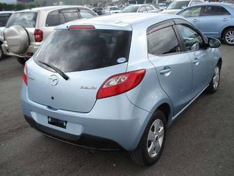 2007 Mazda Demio Photos