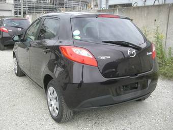 2008 Mazda Demio Pics