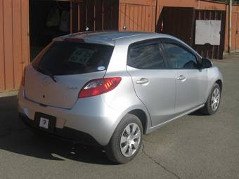 2008 Mazda Demio Photos