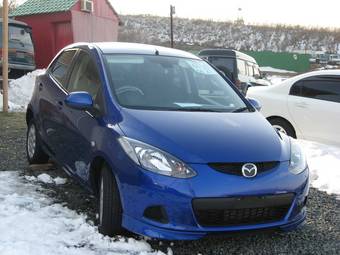 2008 Mazda Demio Pictures