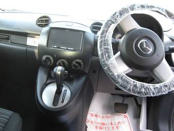 2008 Mazda Demio Photos