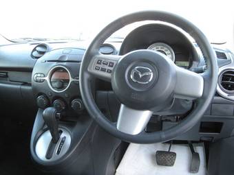 2008 Mazda Demio Photos