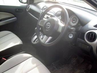 2008 Mazda Demio Pics