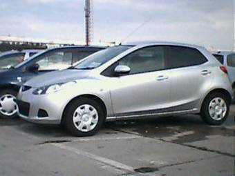 2008 Mazda Demio Photos