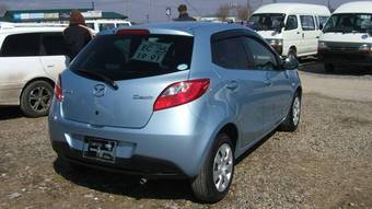2008 Mazda Demio Photos