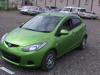 2008 Mazda Demio Pictures