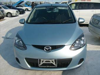 2009 Mazda Demio Photos