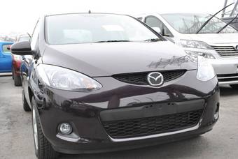 2011 Mazda Demio Pictures